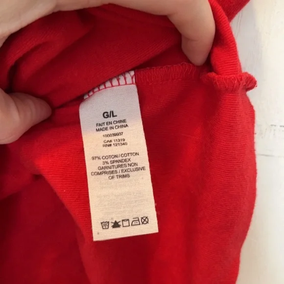 Red Tank top - Picture 4 of 4